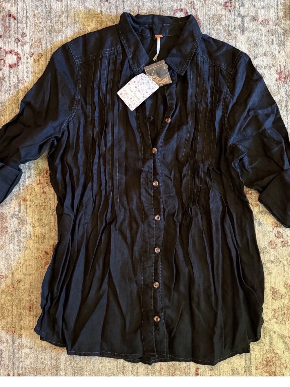 Free People Black Pintuck Button-Down Shirt Size M NWT & extra buttons